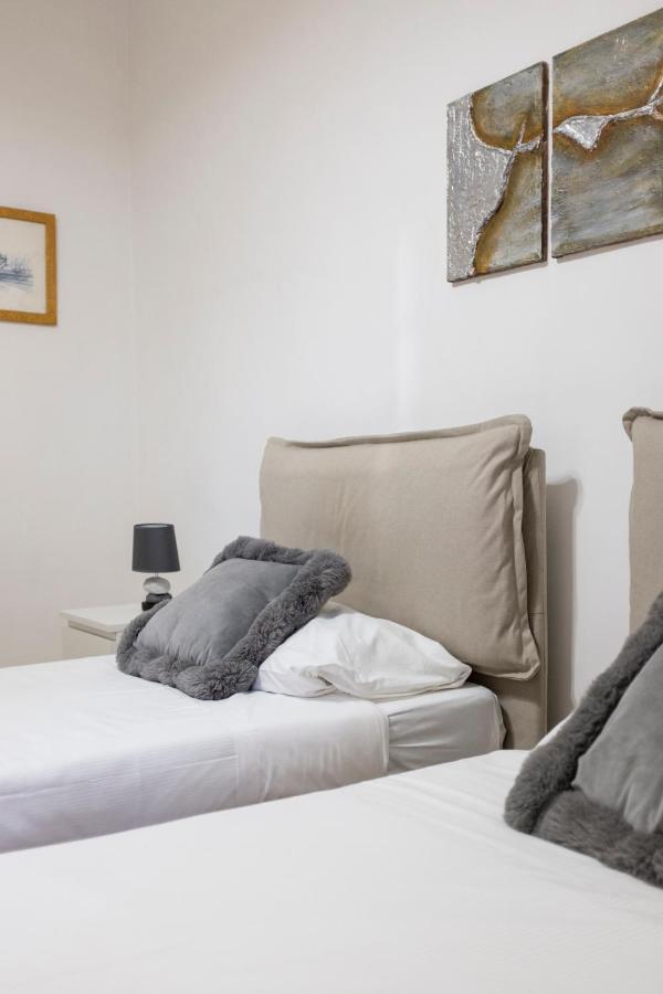 Apartamento Tiber Majesty 25 Piazza Del Popolo Roma Exterior foto
